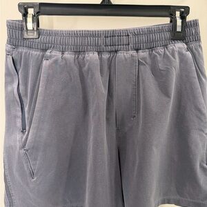 Men's distressed lululemon pace breaker 5 inch unlined